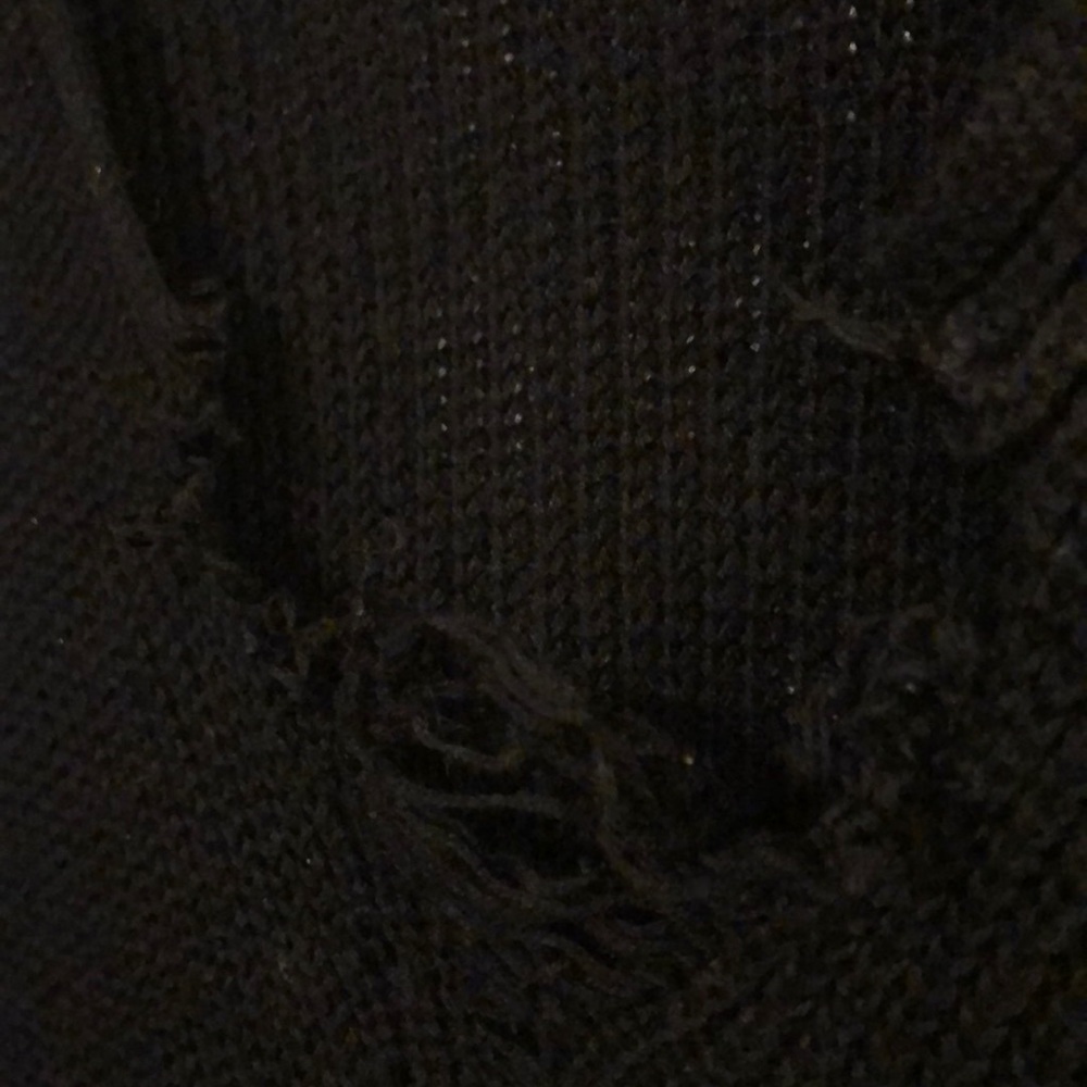 Rue + Sweater - Picture 2 of 2